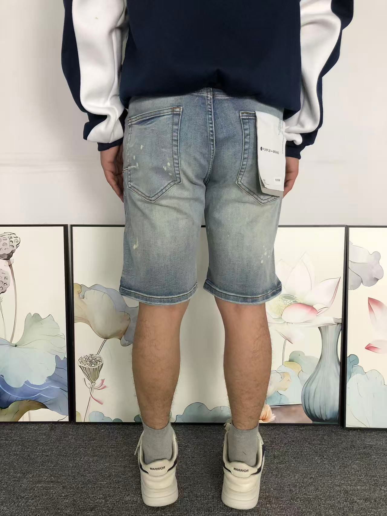 P - SHORTS