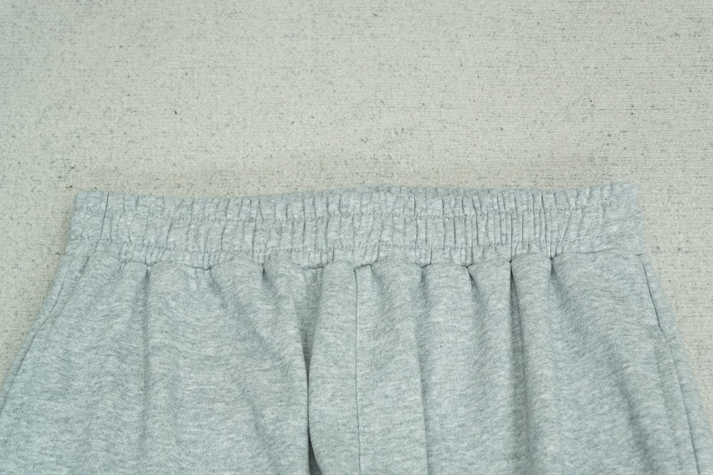 C - SWEATPANTS