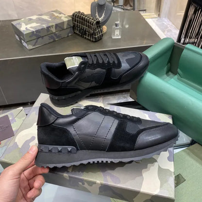 V - SNEAKERS