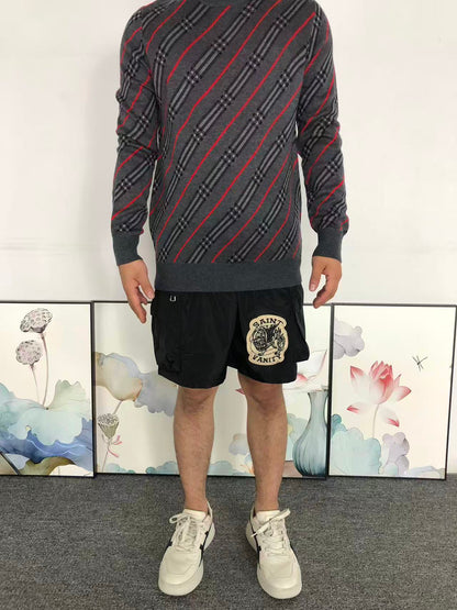 B - SWEATER