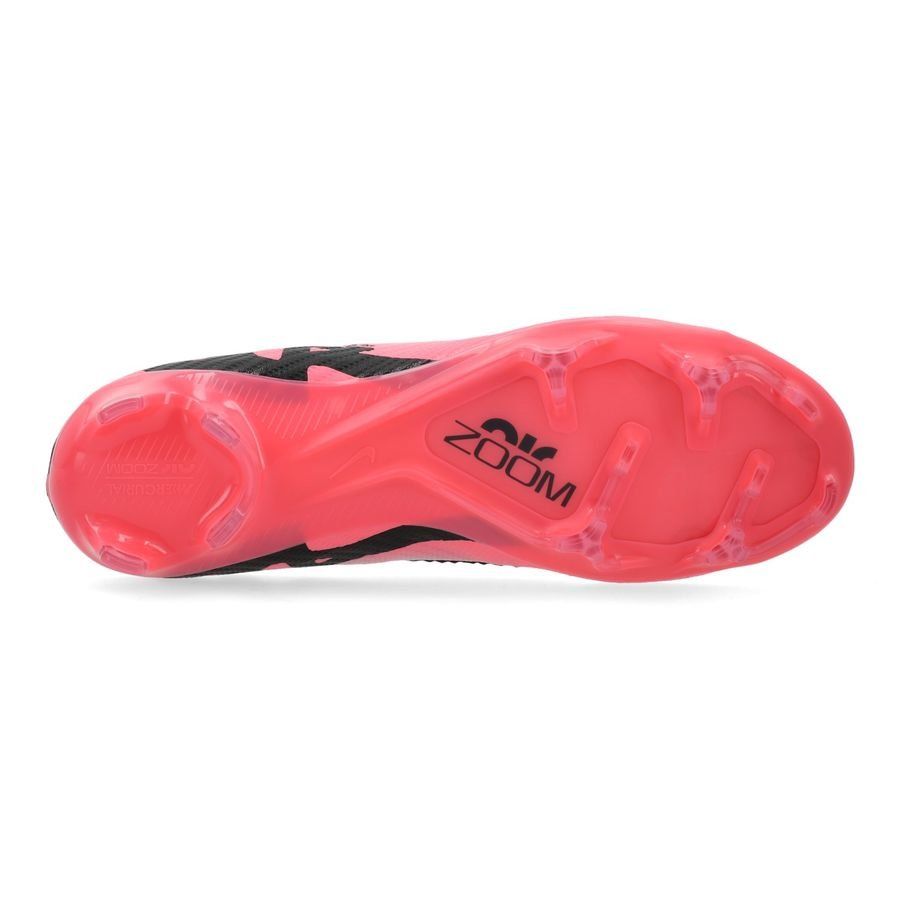 M - FUSSBALLSCHUHE