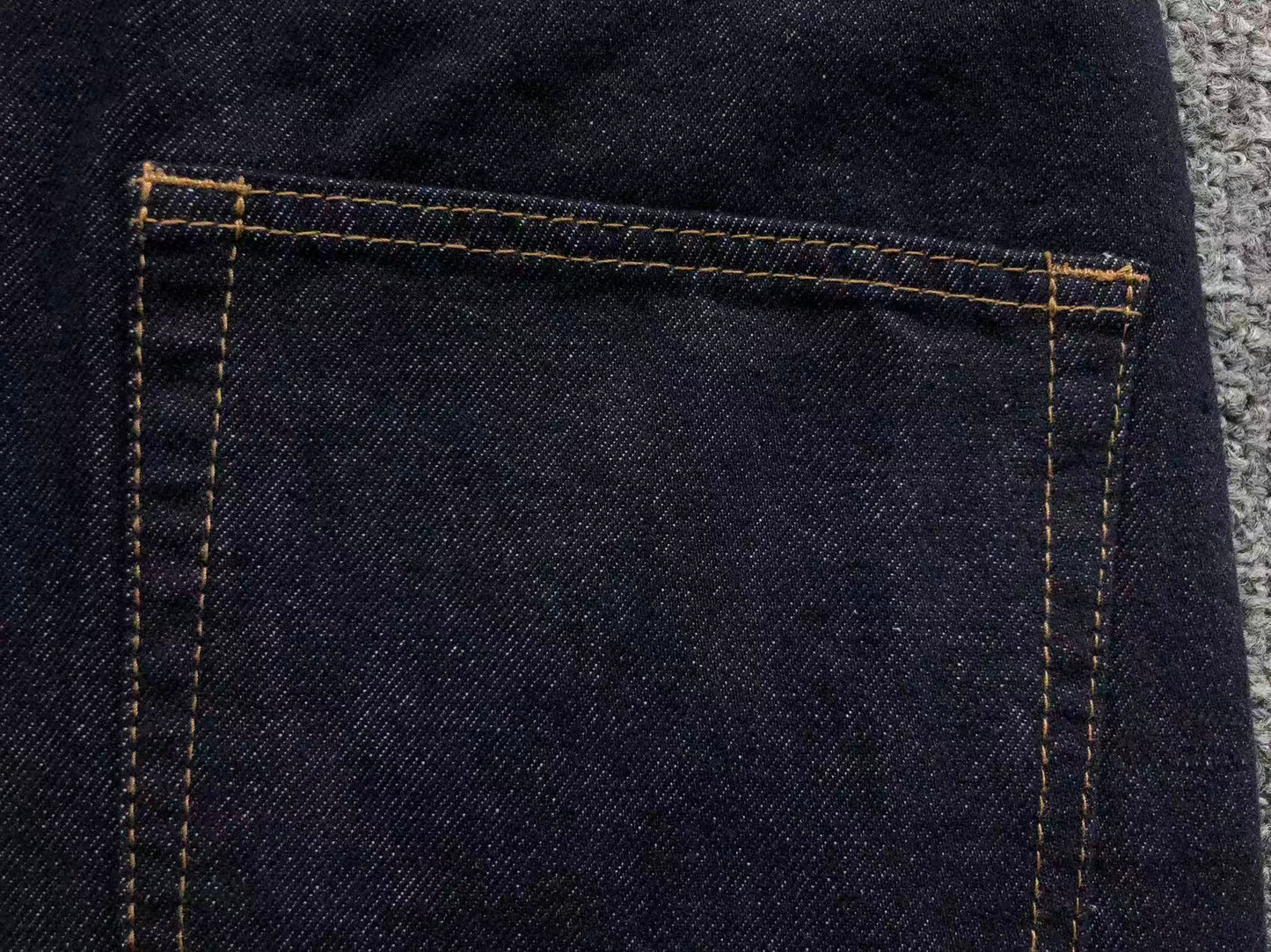 M - SHORTS