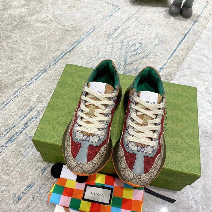 GG - SNEAKERS