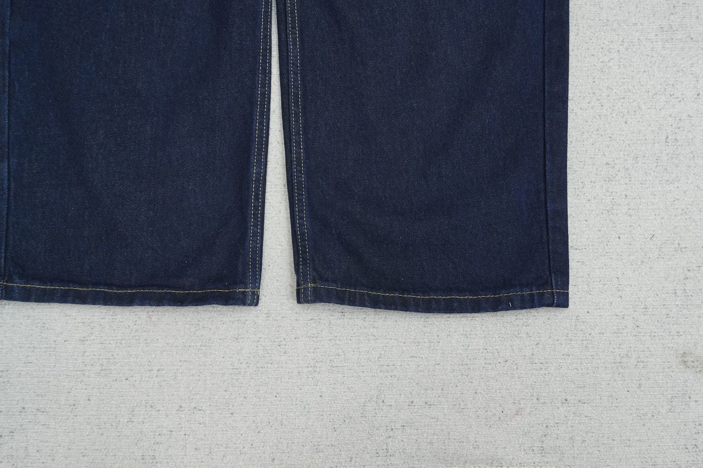 D - JEANS