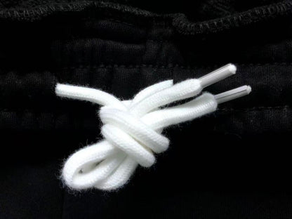 M - SHORTS