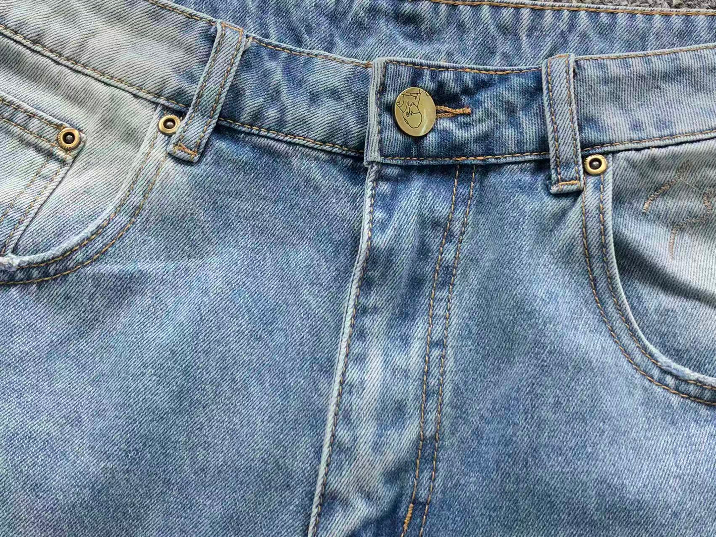 D - SHORTS
