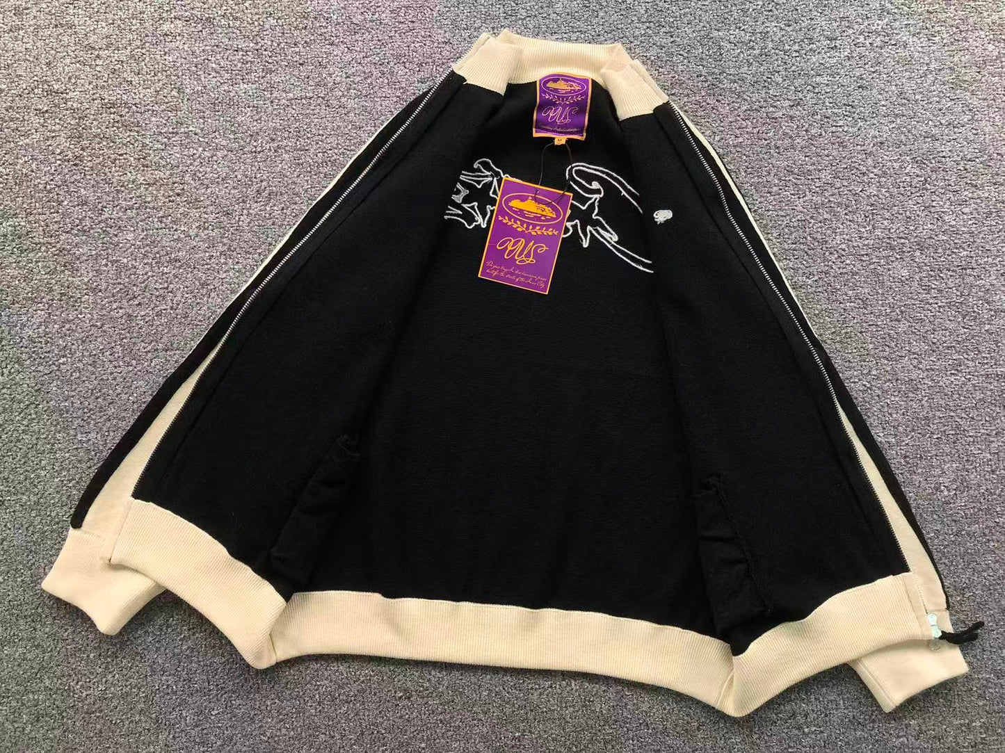 C - SWEATER
