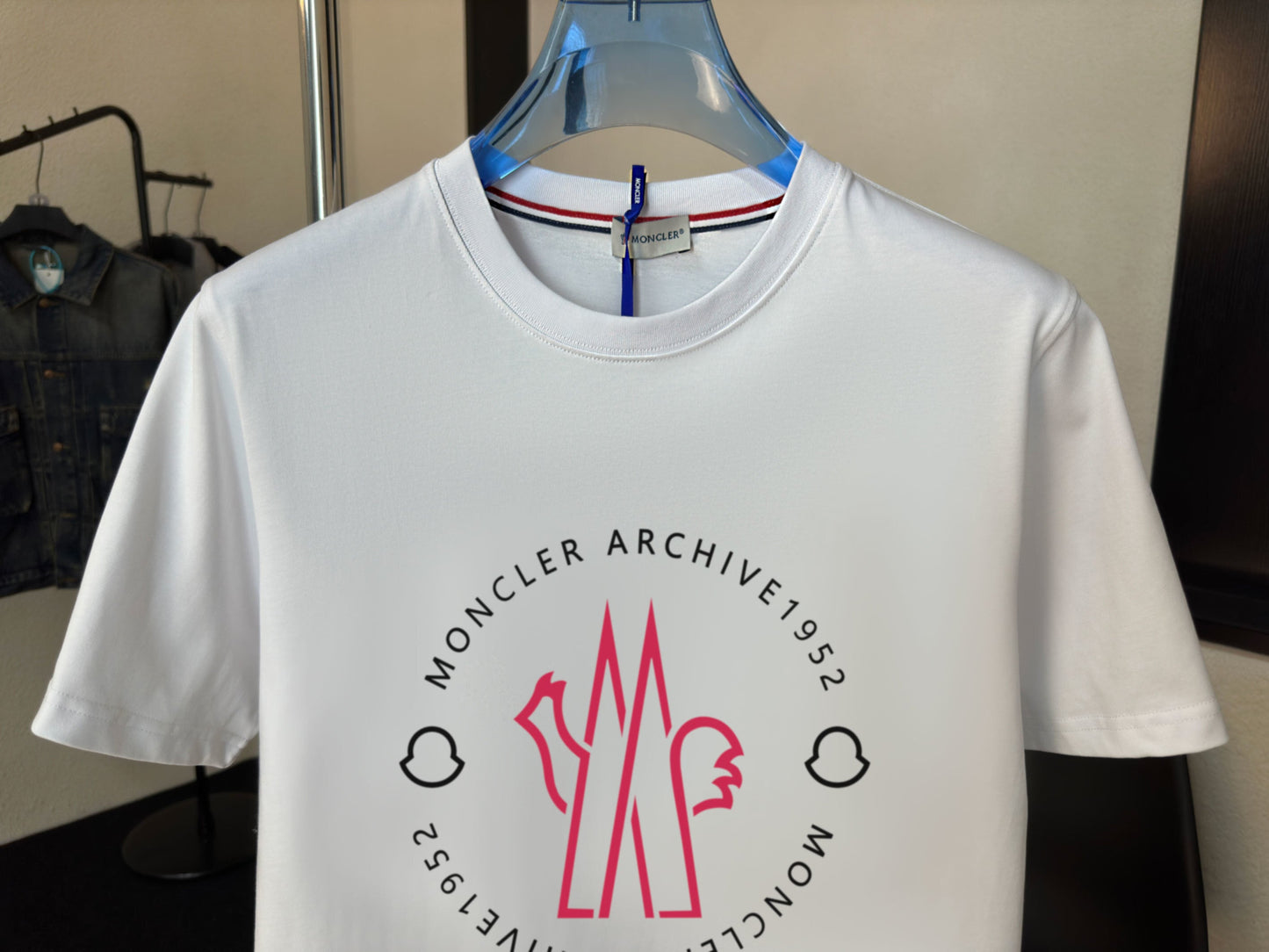 M - TSHIRT