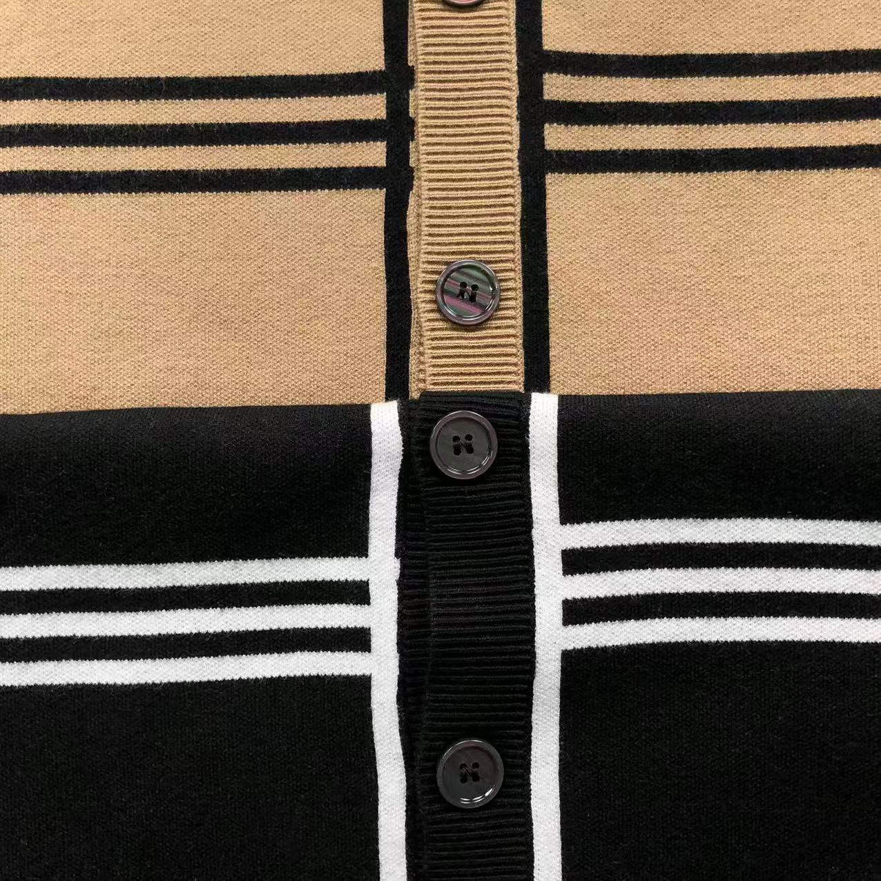 B - SWEATER
