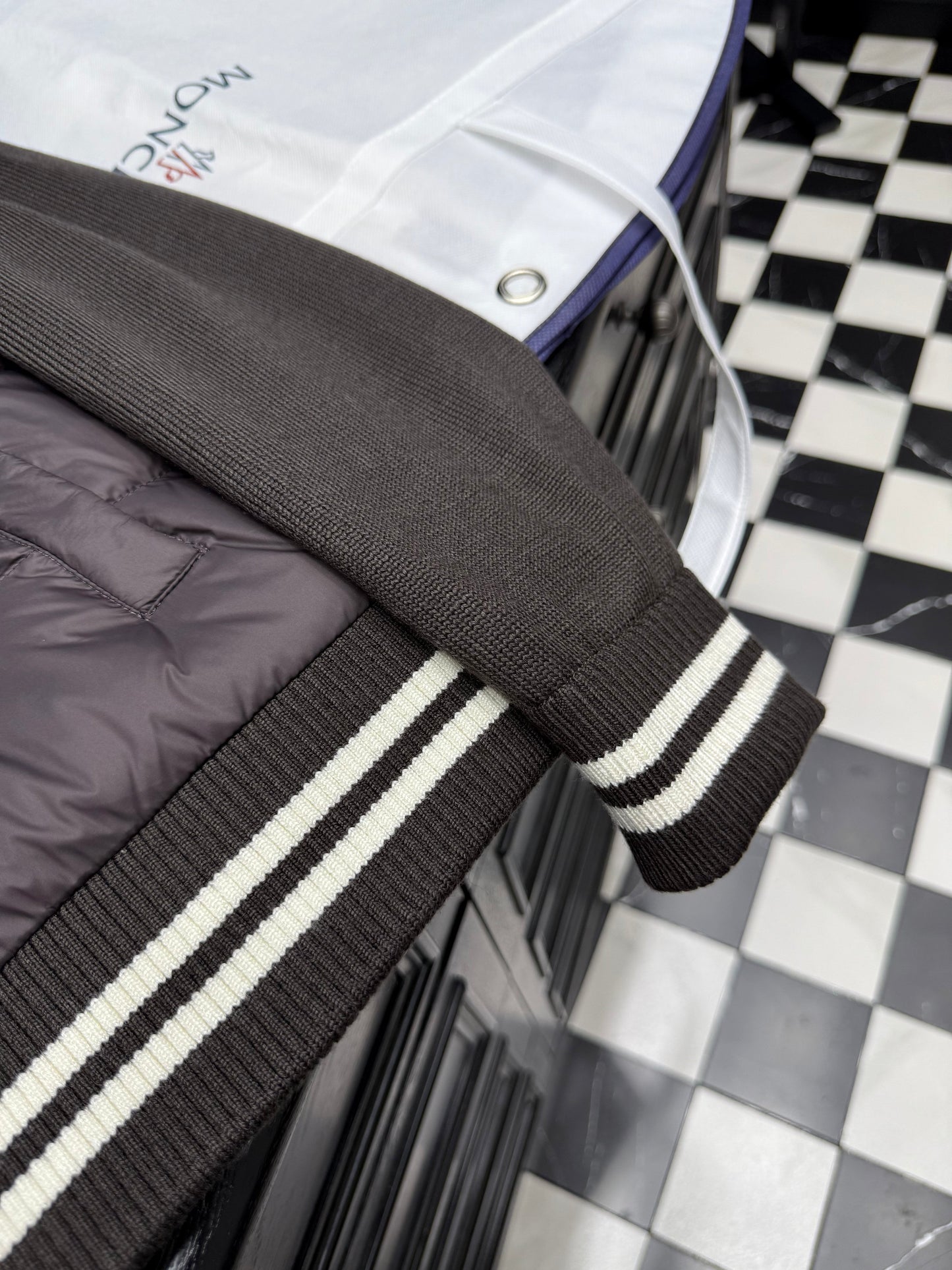 P - CARDIGAN