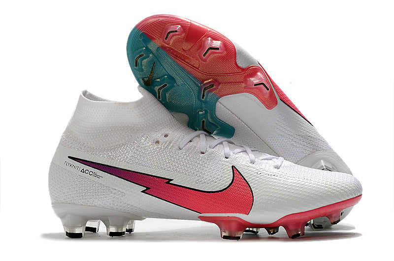M - FUSSBALLSCHUHE