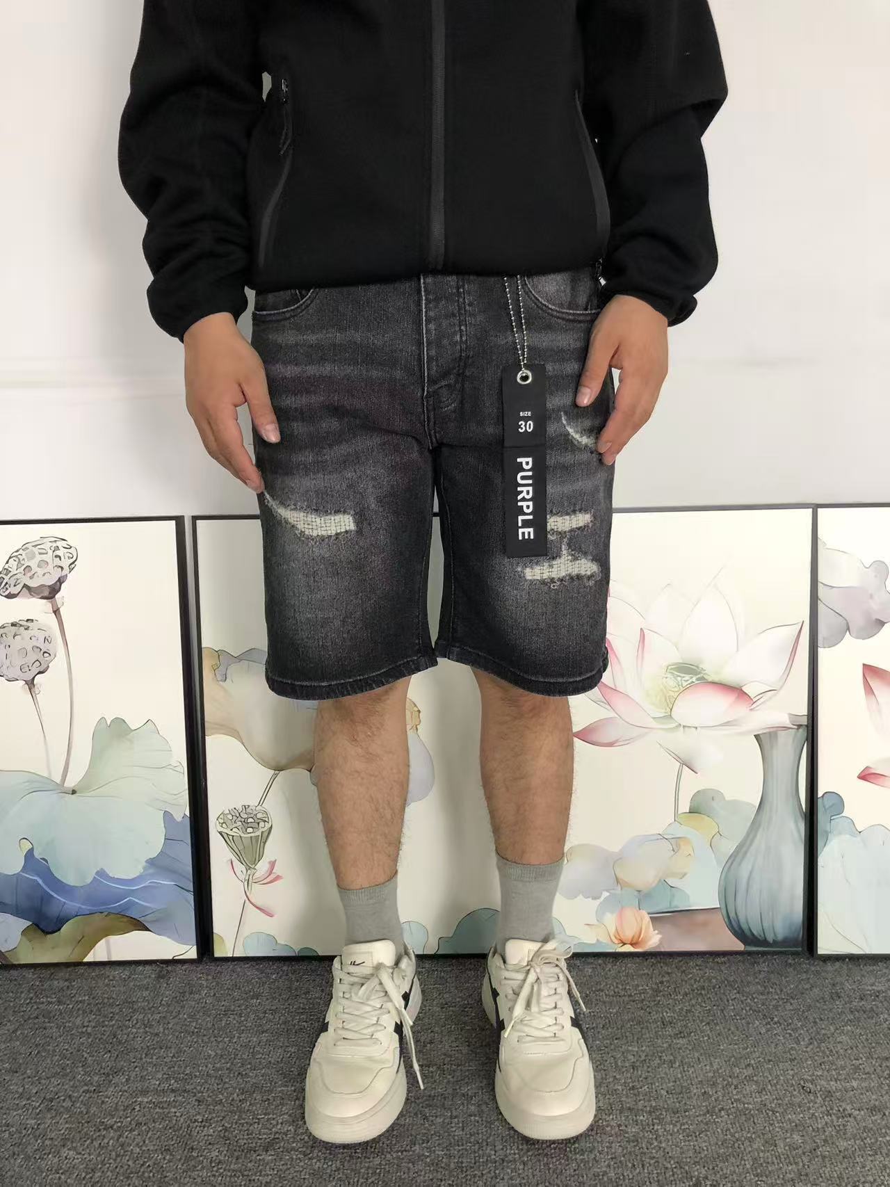 P - SHORTS