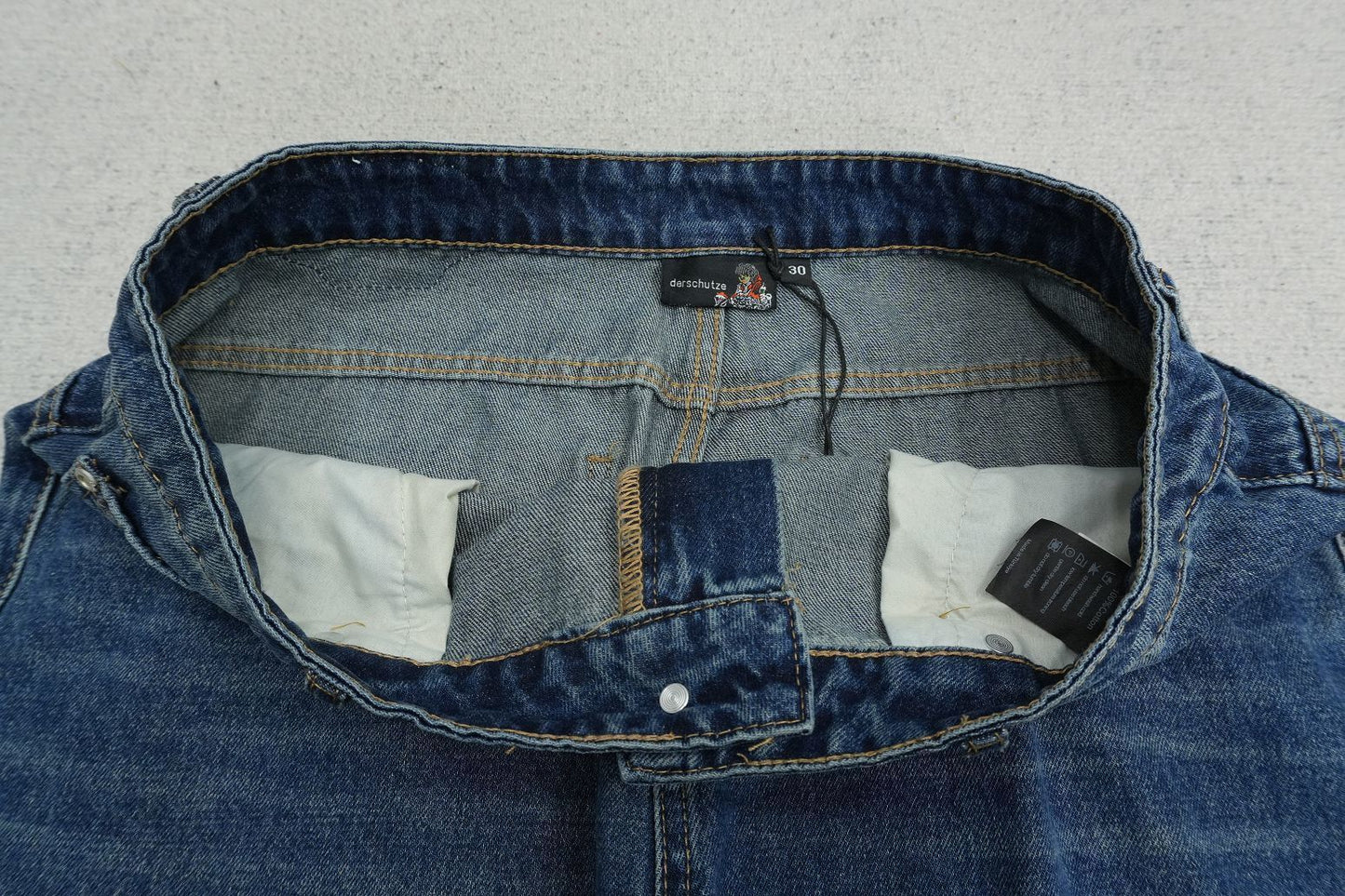 D - JEANS