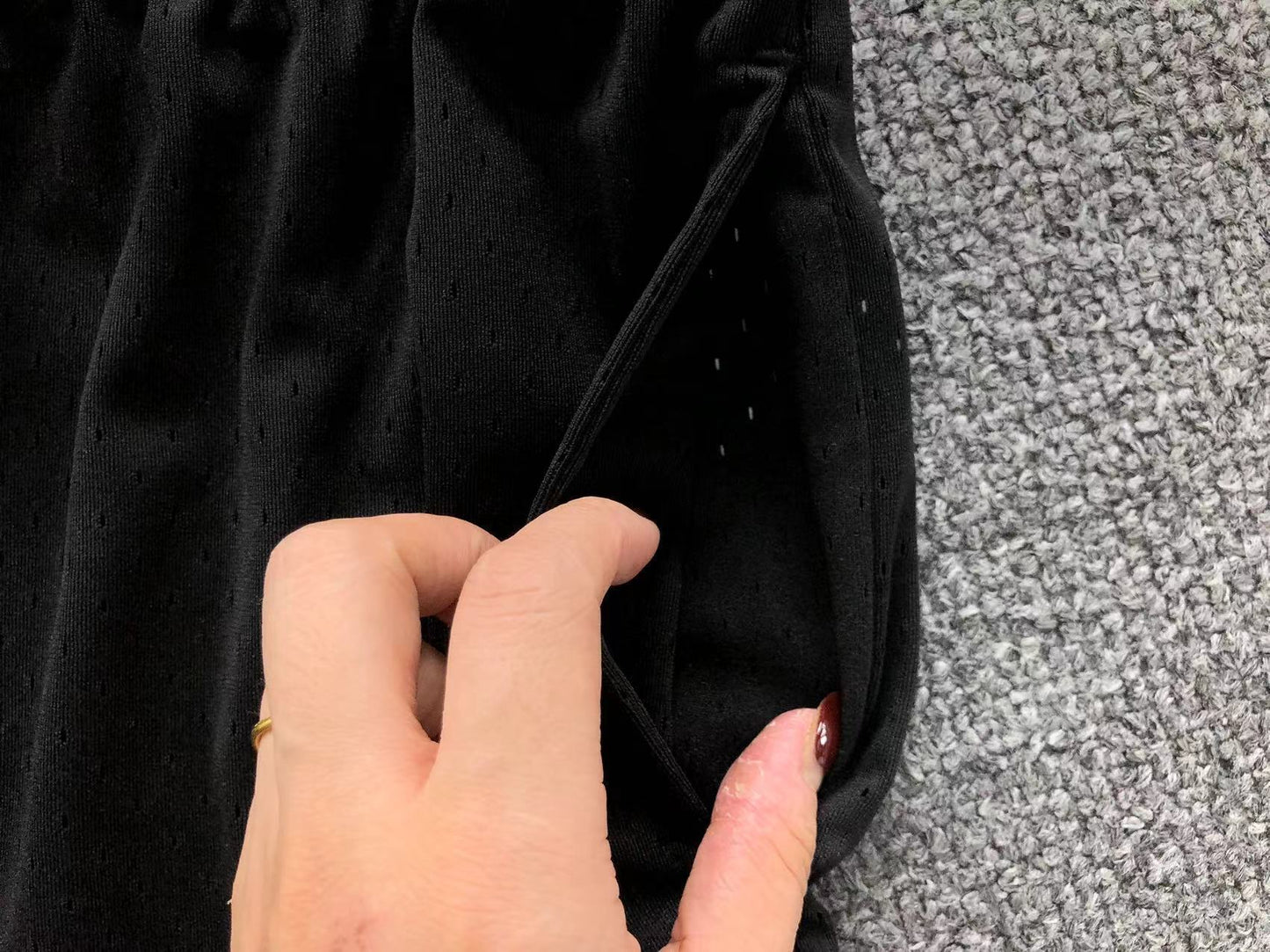 N - SHORTS
