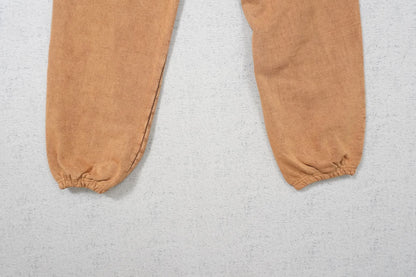 V - SWEATPANTS