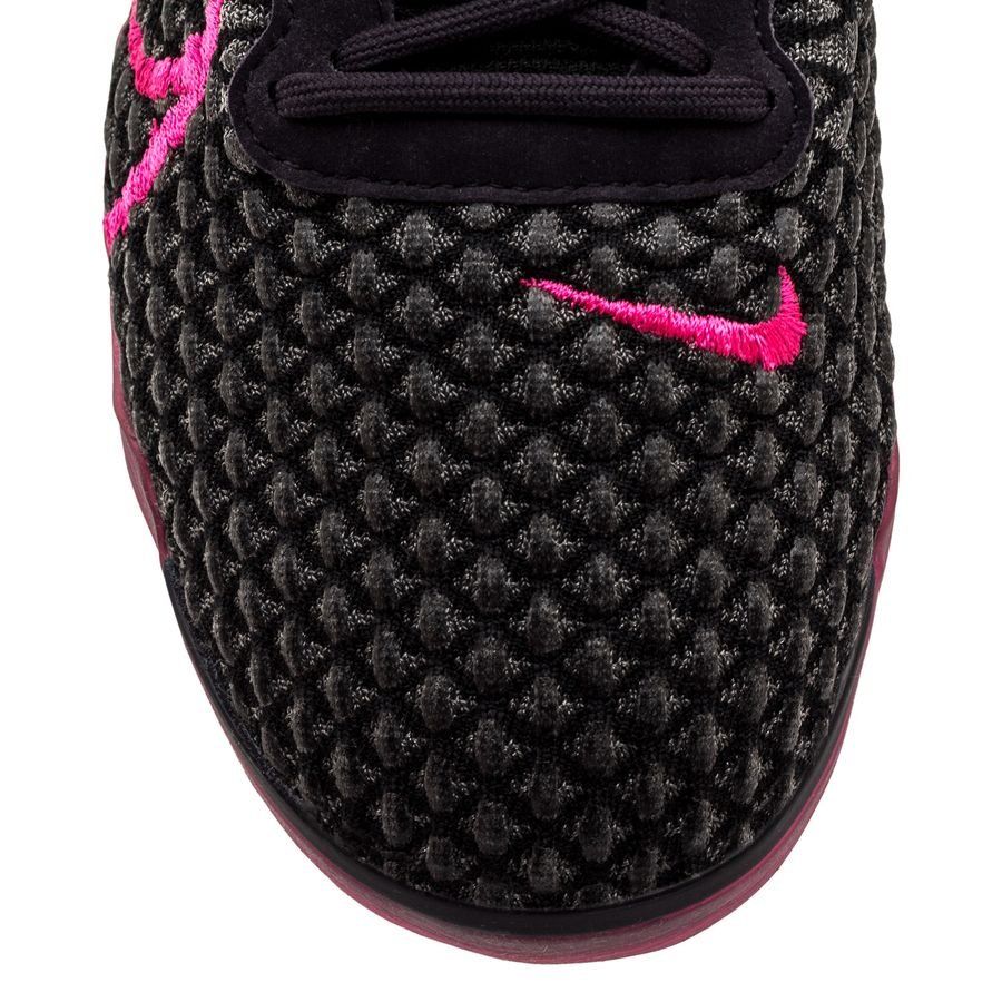 R - FUSSBALLSCHUHE