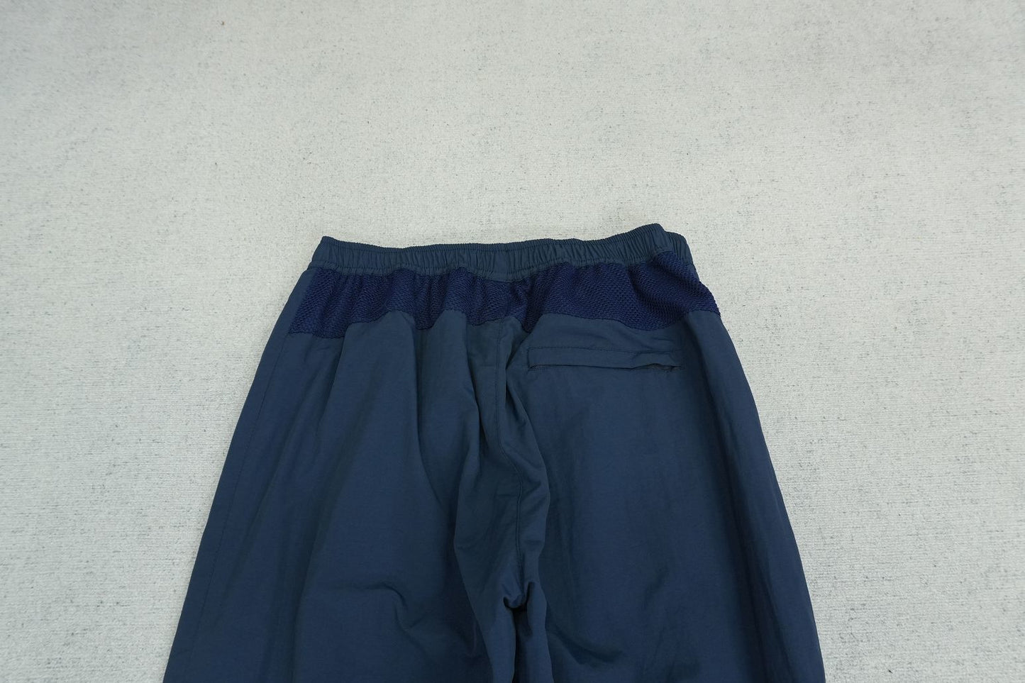 C - SWEATPANTS