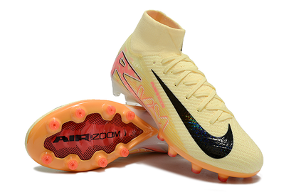 M - FUSSBALLSCHUHE