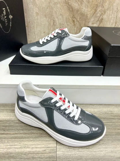 P - SNEAKERS