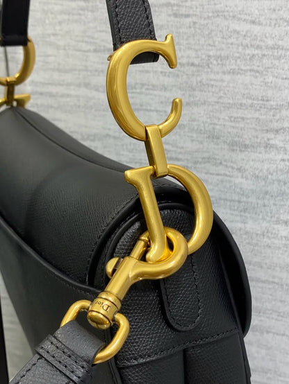 D - TASCHE