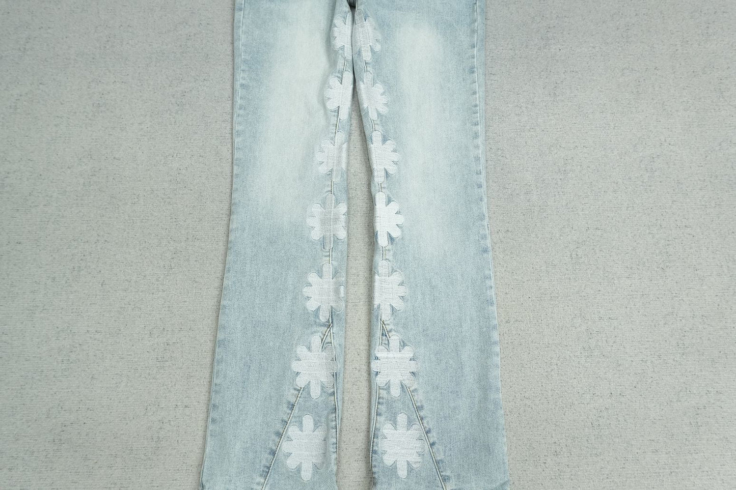 L - JEANS