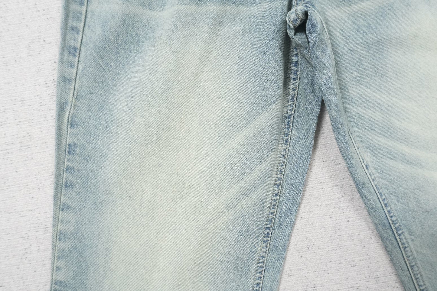 A - JEANS