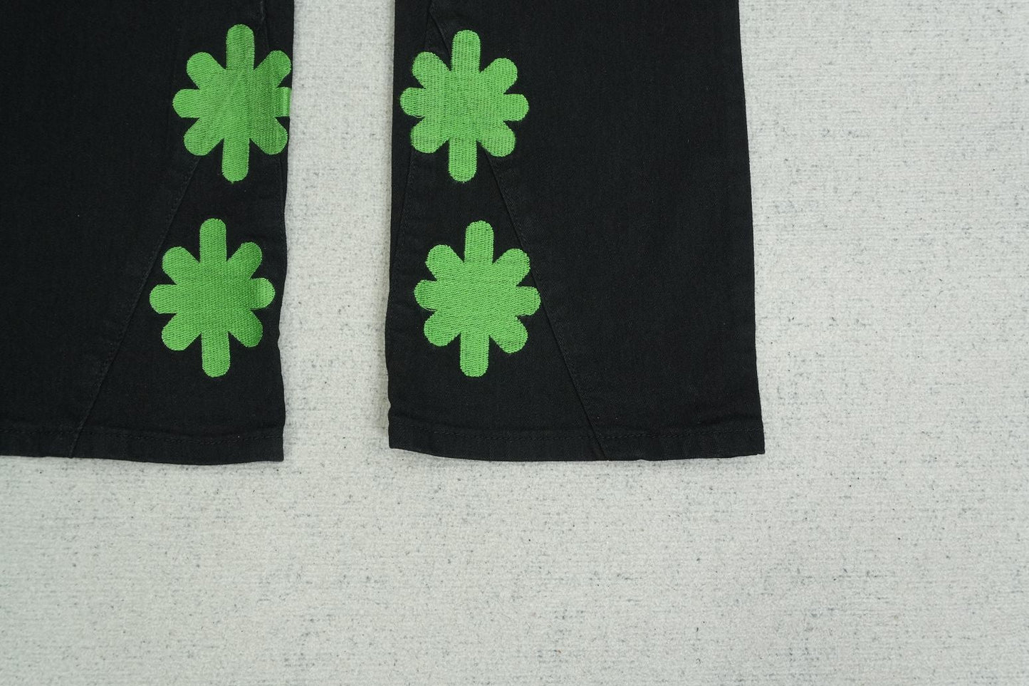 L - JEANS