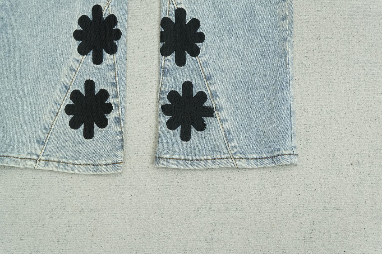 L - JEANS