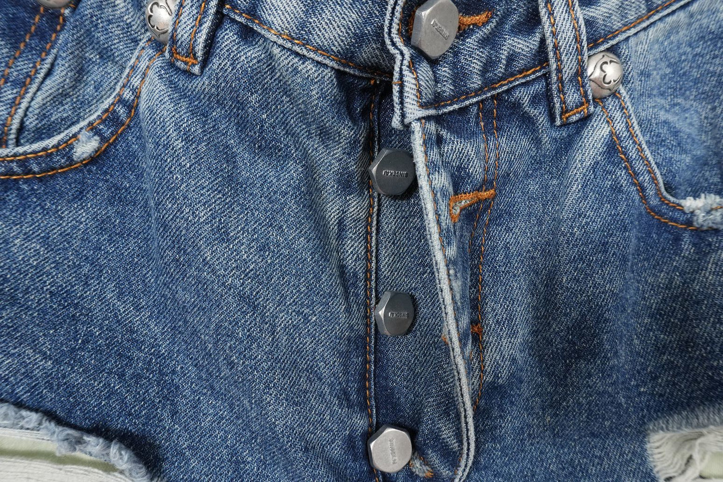 T - JEANS