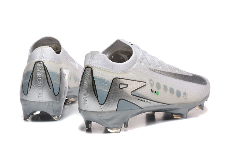 M - FUSSBALLSCHUHE