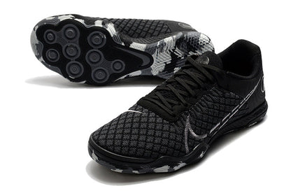 R - FUSSBALLSCHUHE