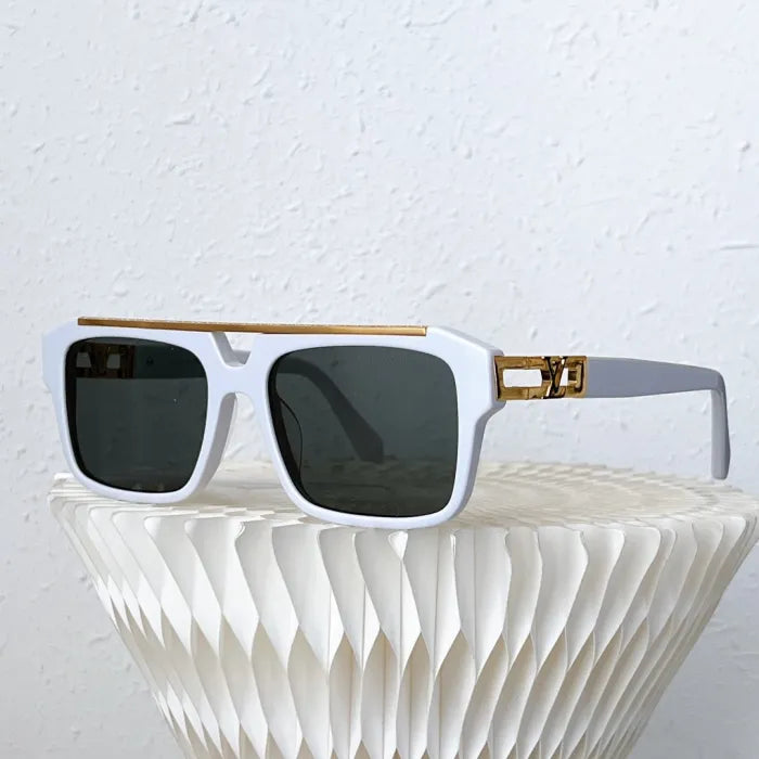 LOUIS V - SUNGLASSES