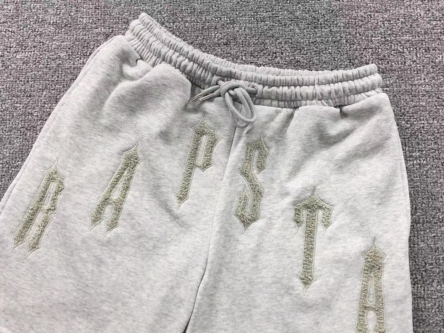 T - SHORTS