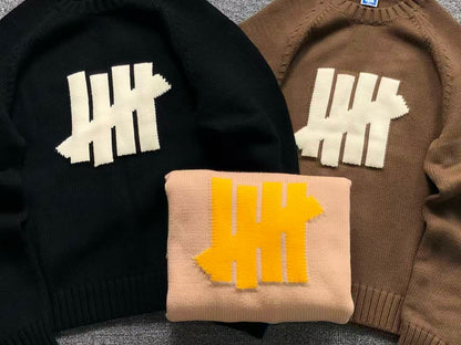 U - SWEATER