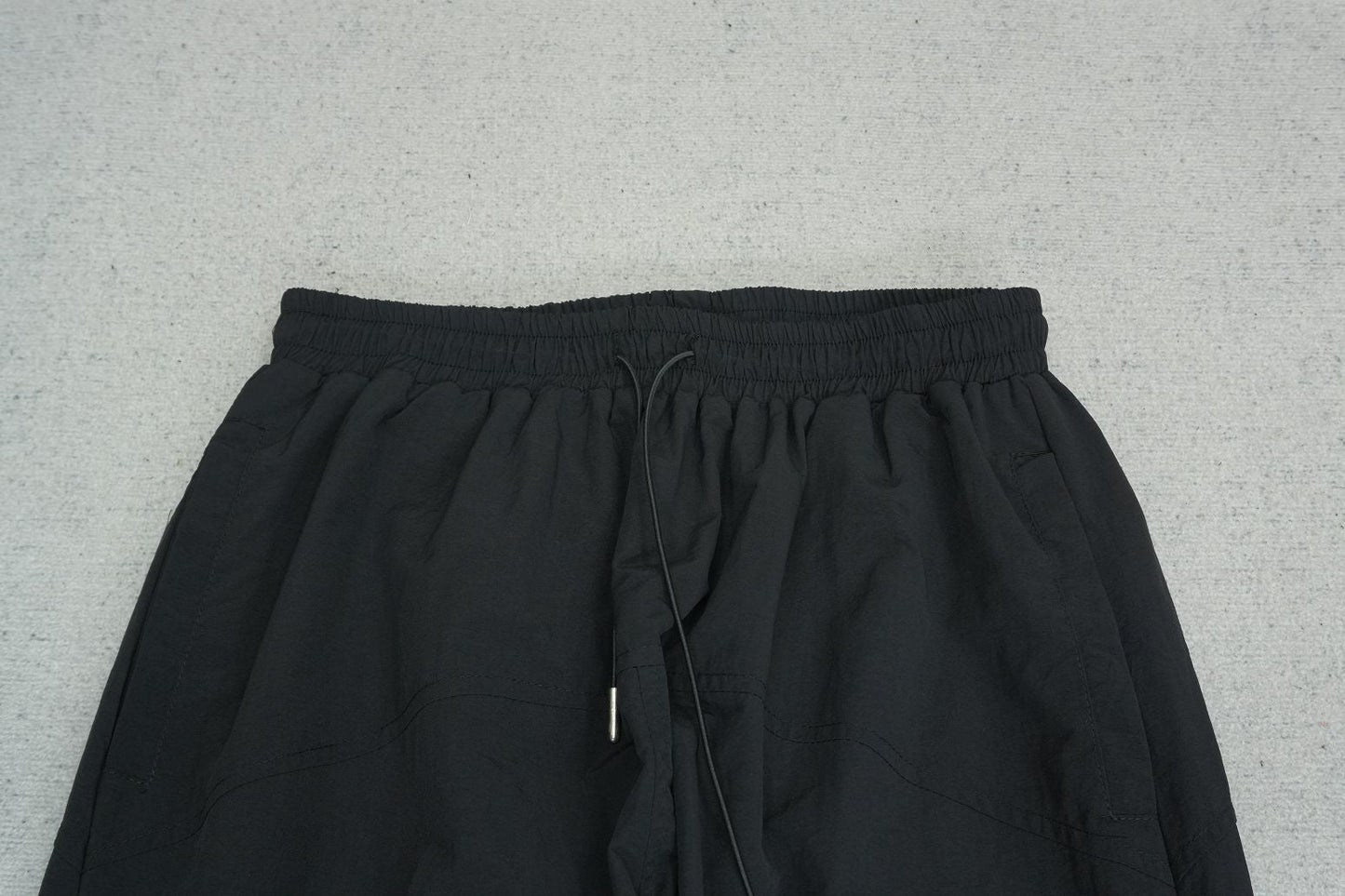 C - SWEATPANTS