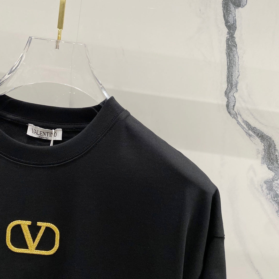 V - TSHIRT