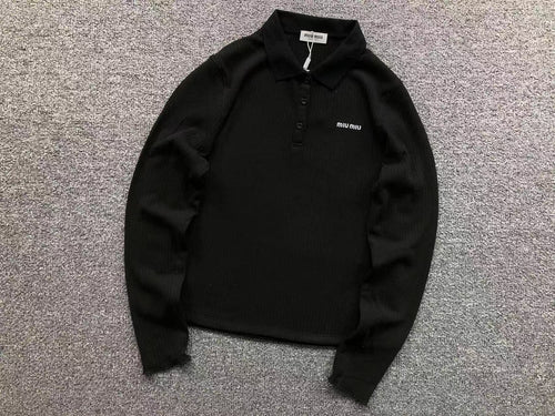 M - SWEATER