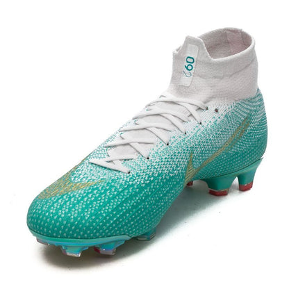 M - FUSSBALLSCHUHE