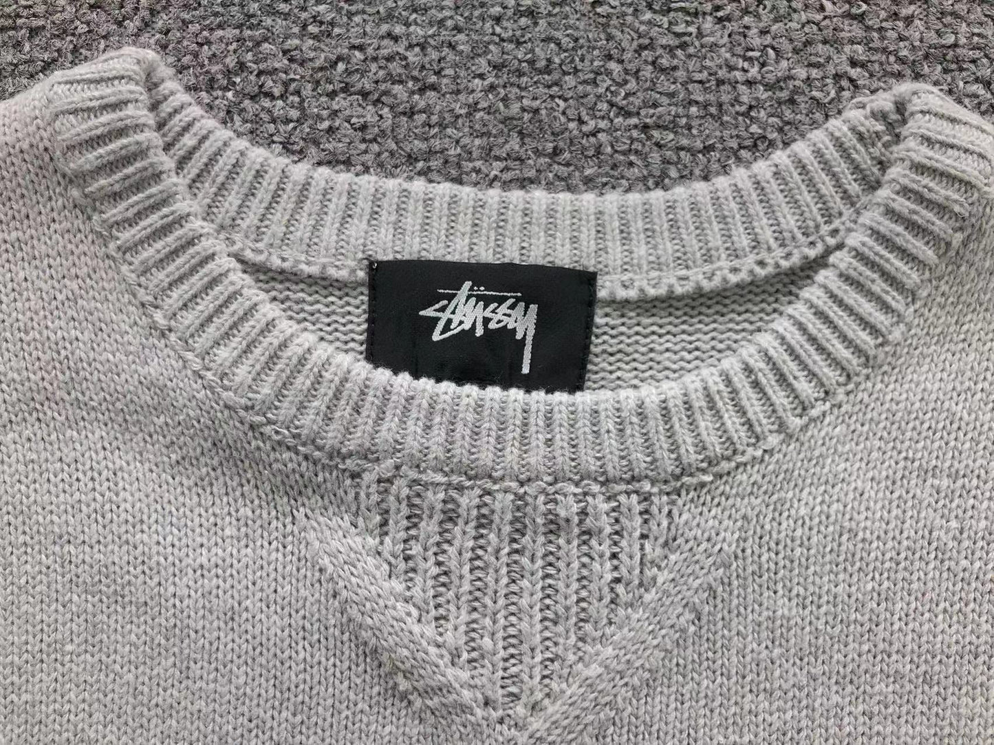 S - SWEATER