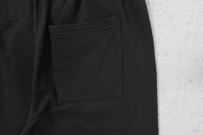 H - SWEATPANTS