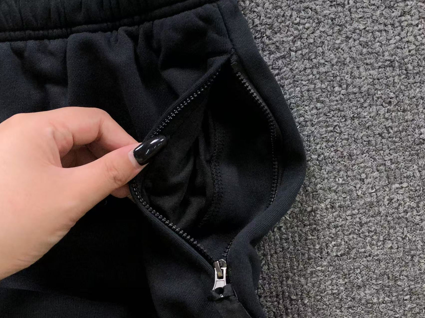 N - SHORTS