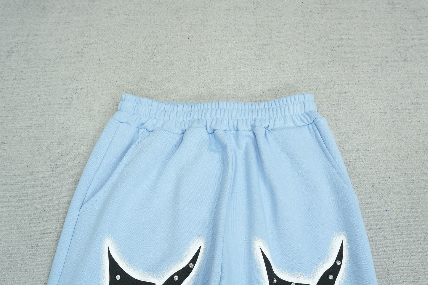 M - SWEATPANTS