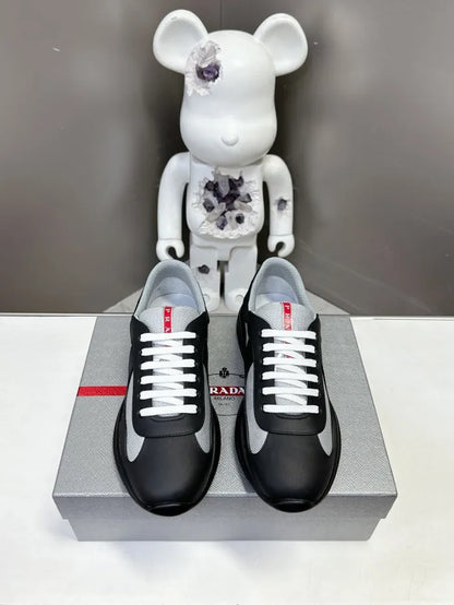 P - SNEAKERS