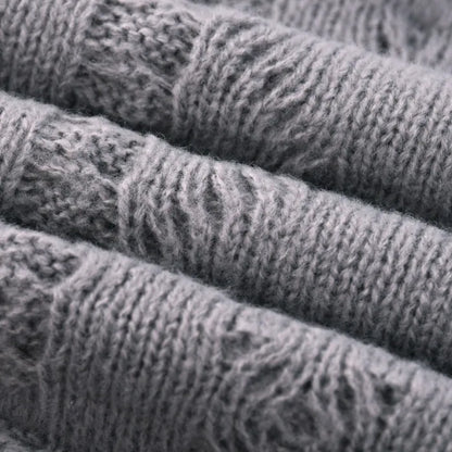 D - SWEATER