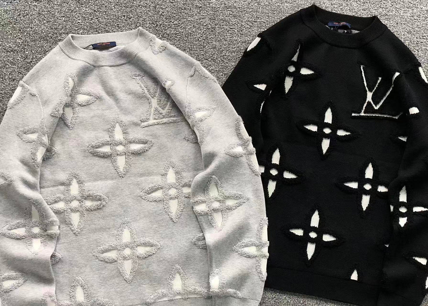 L - SWEATER
