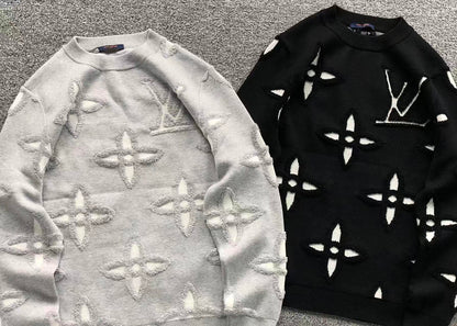 L - SWEATER