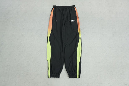 C - SWEATPANTS