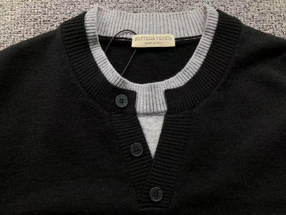 B - SWEATER