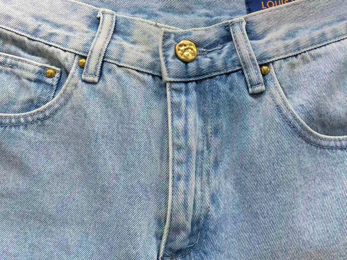 L - SHORTS