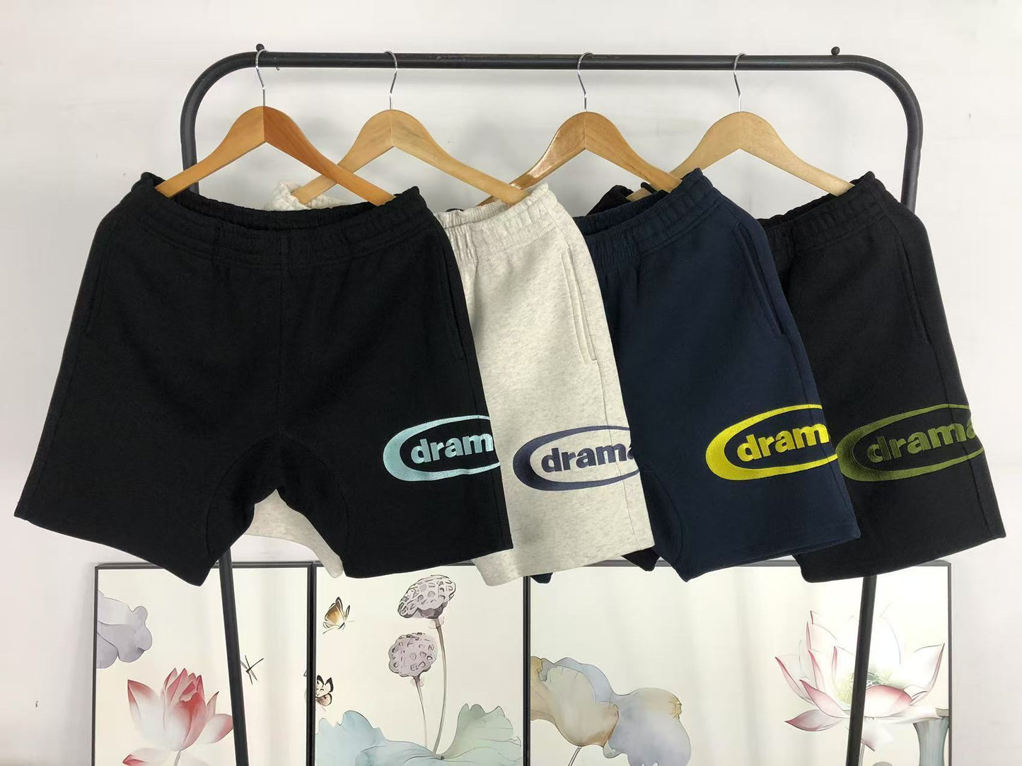 D - SHORTS
